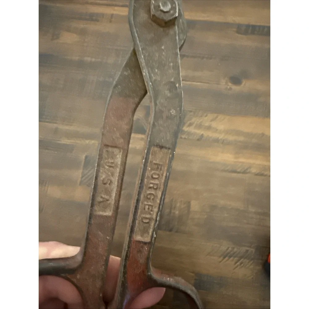 Vintage Metal Heavy Duty Forged Steel Sheet Cutting Scissors USA 10